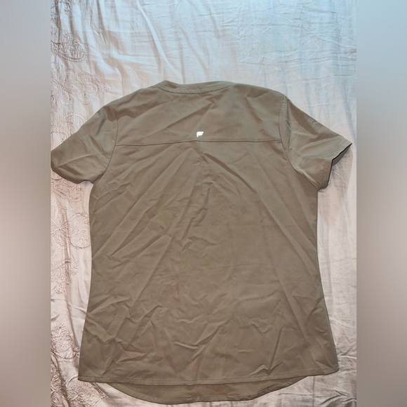 Like New Fabletics Method Scrub Top In Chai - Picture 7 of 7